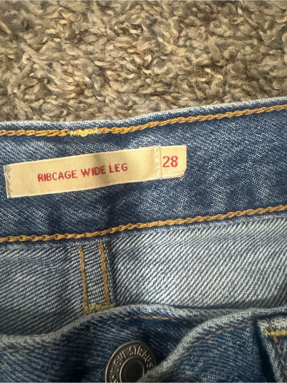 Levi's Rib Cage Wide Leg Jeans - Picture 2 of 4